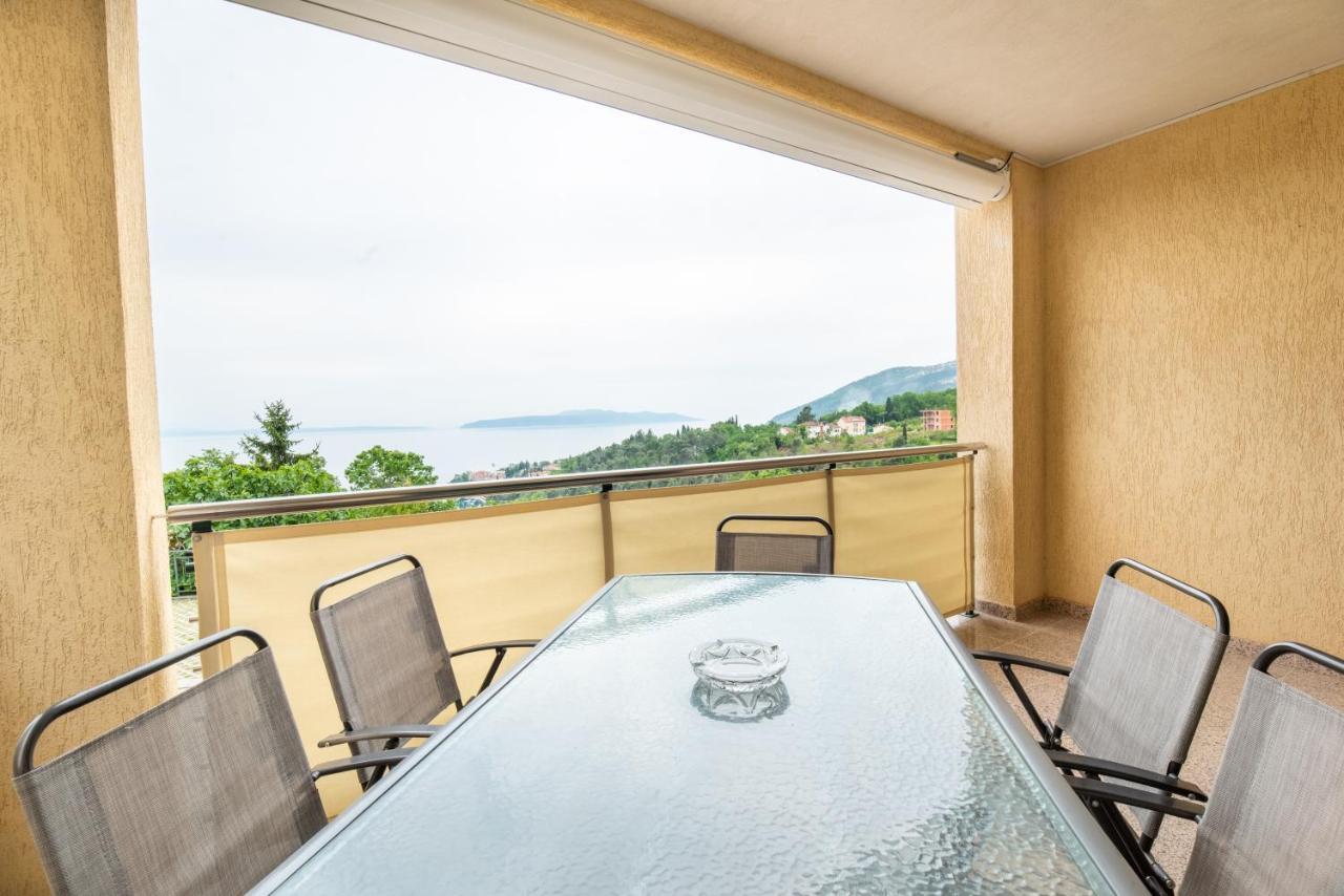 Seaview Apartment Lea Ičići Екстериор снимка