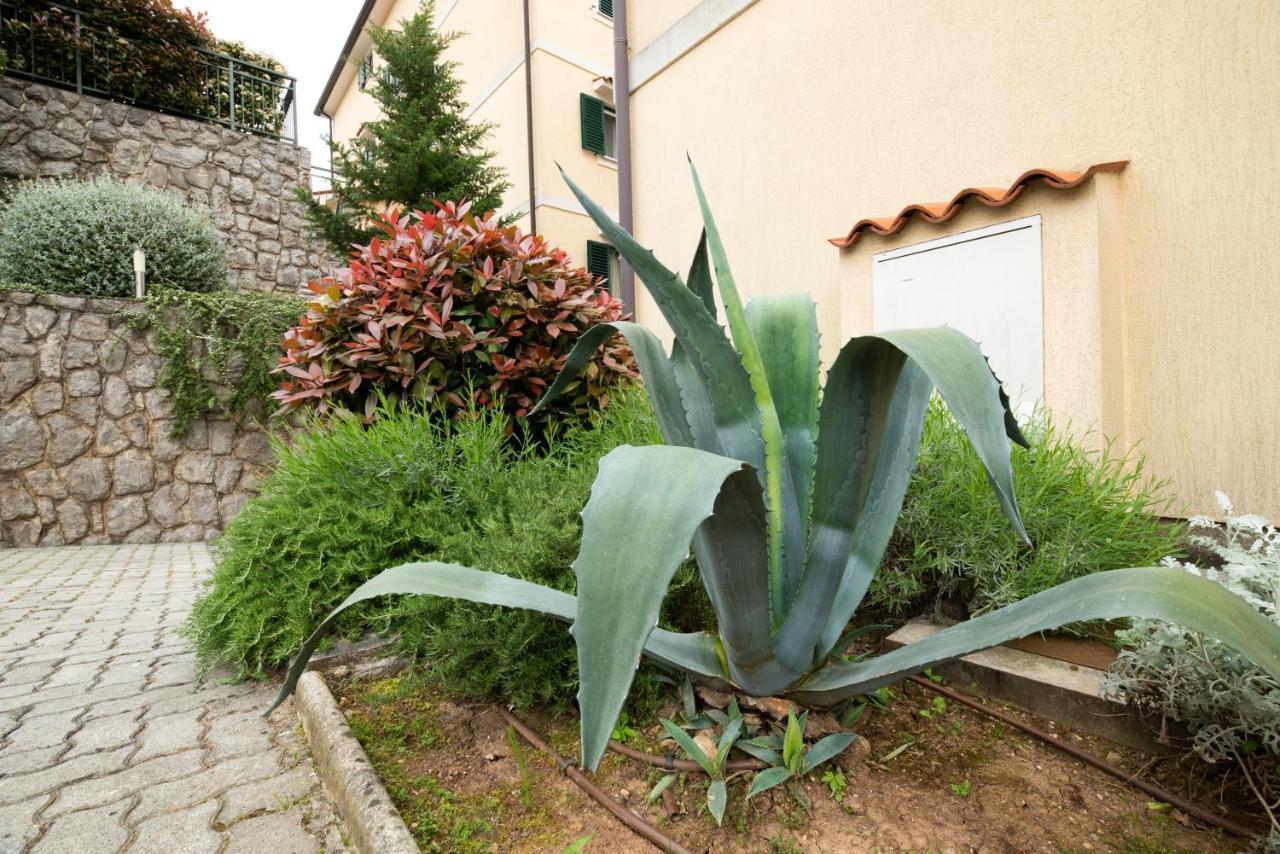 Seaview Apartment Lea Ičići Екстериор снимка