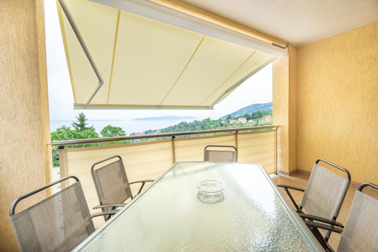 Seaview Apartment Lea Ičići Екстериор снимка